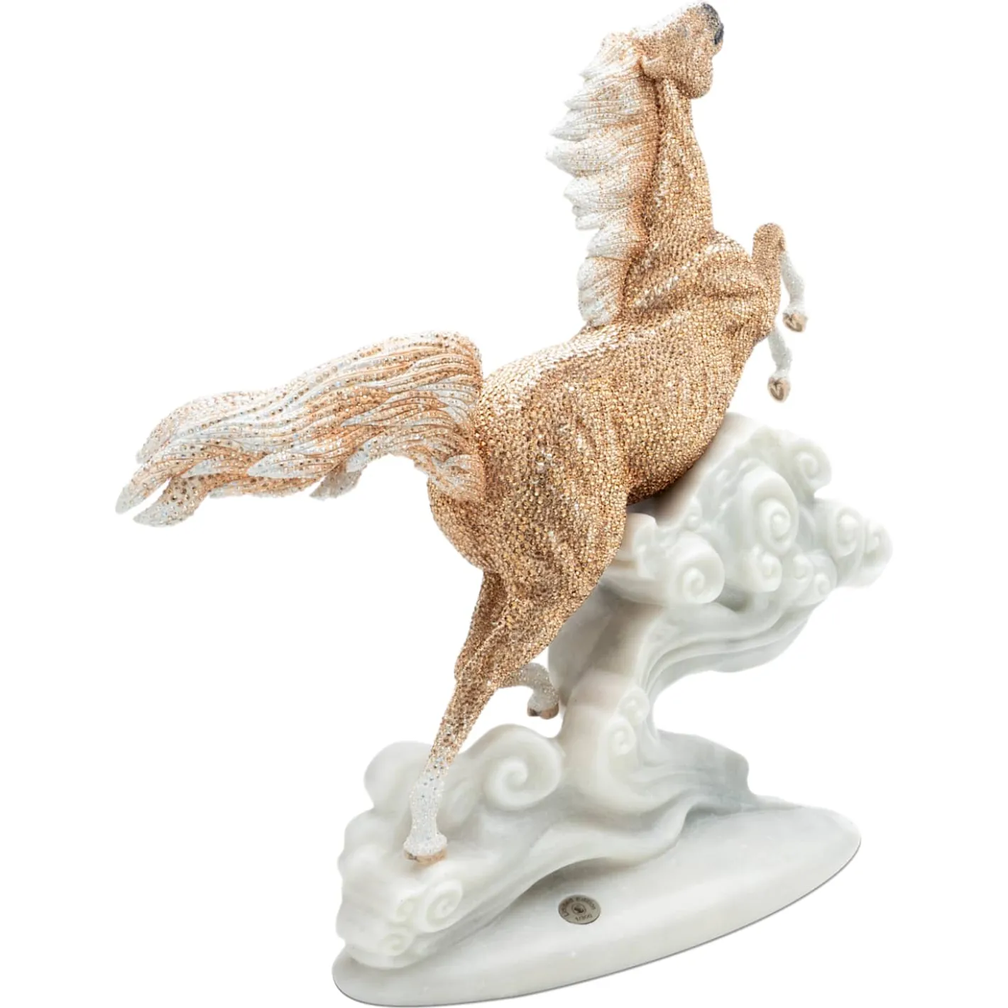 Crystal Myriad Stolzes Pferd
