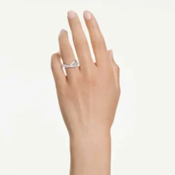 Hyperbola Ring