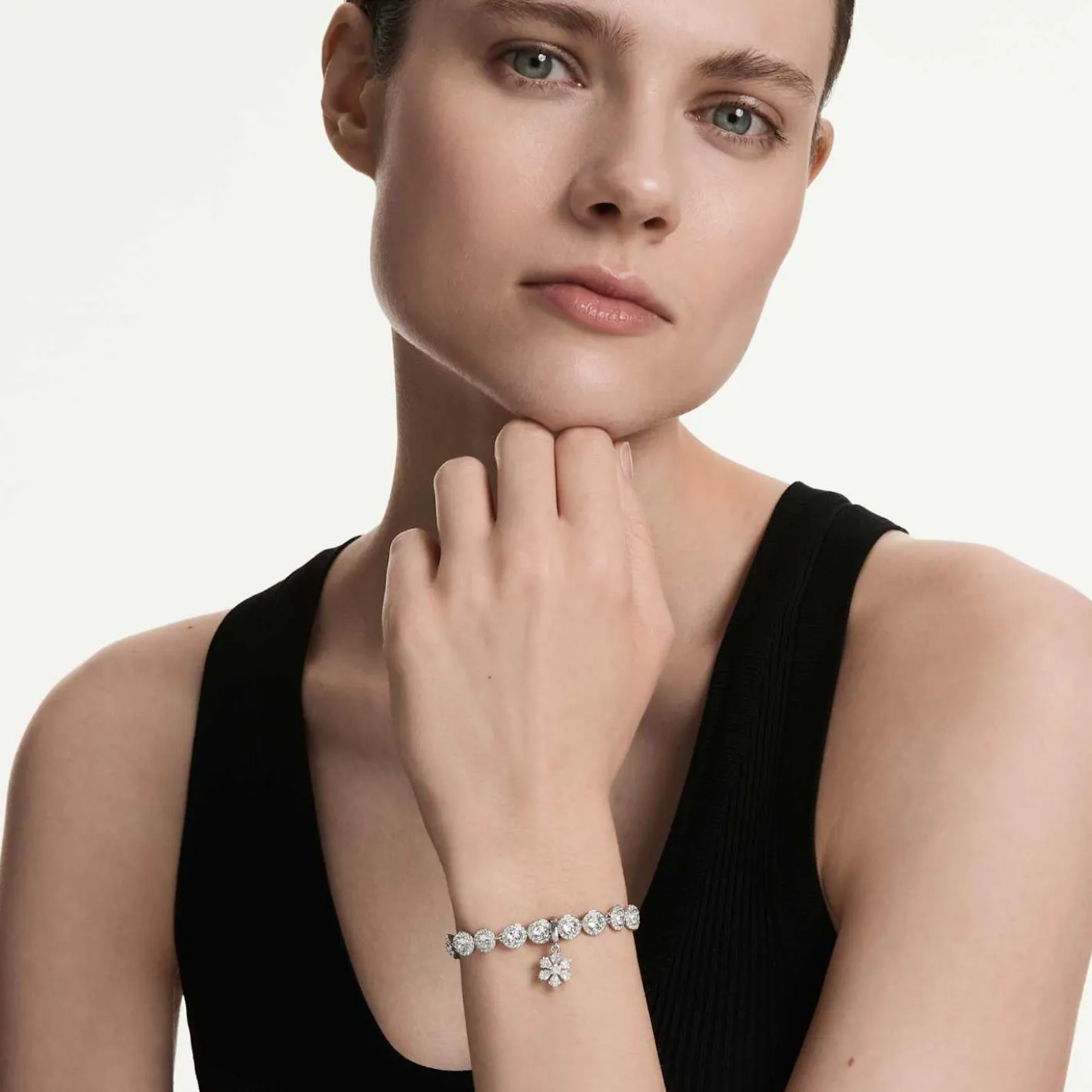 Idyllia Charm