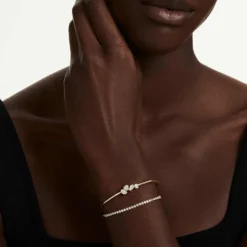 Mesmera Armband