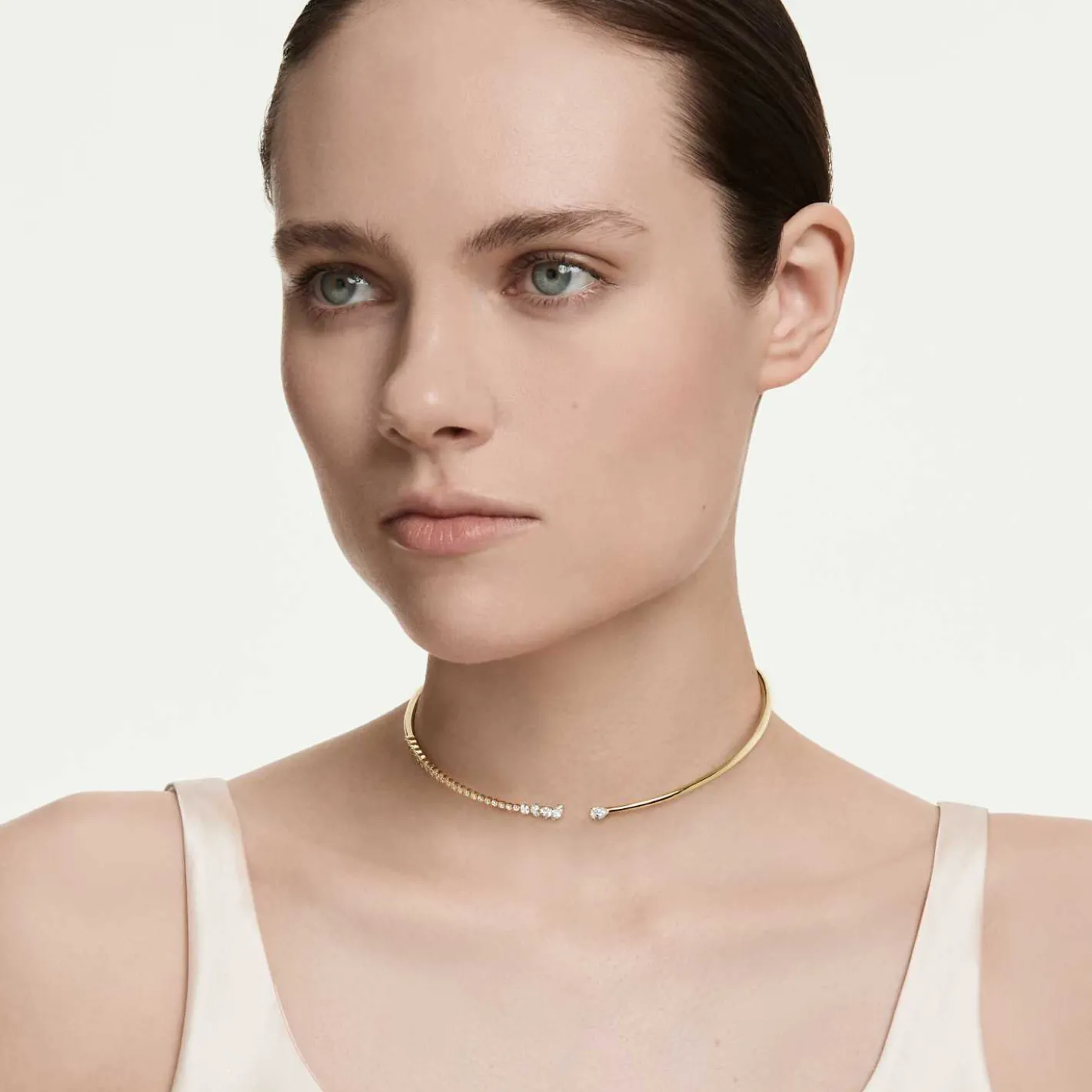 Mesmera Halsband