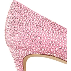STUART WEITZMAN Stuart Power Shine Pumps